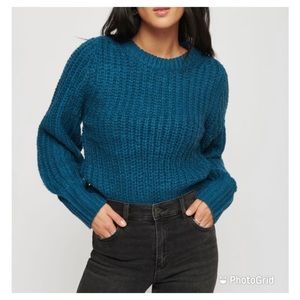 New dynamite sweater Brooke size small